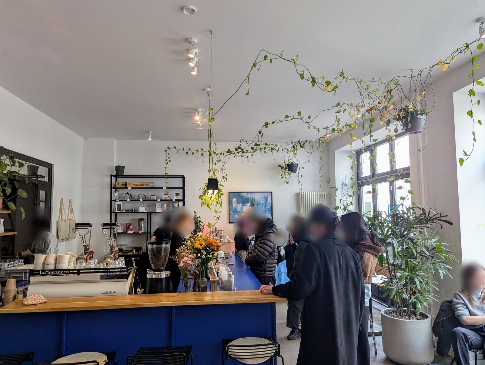 Kiezkultur Event, Cafelix Coffee Roasters, Berlin, 2025. During the event. Faces blurred.